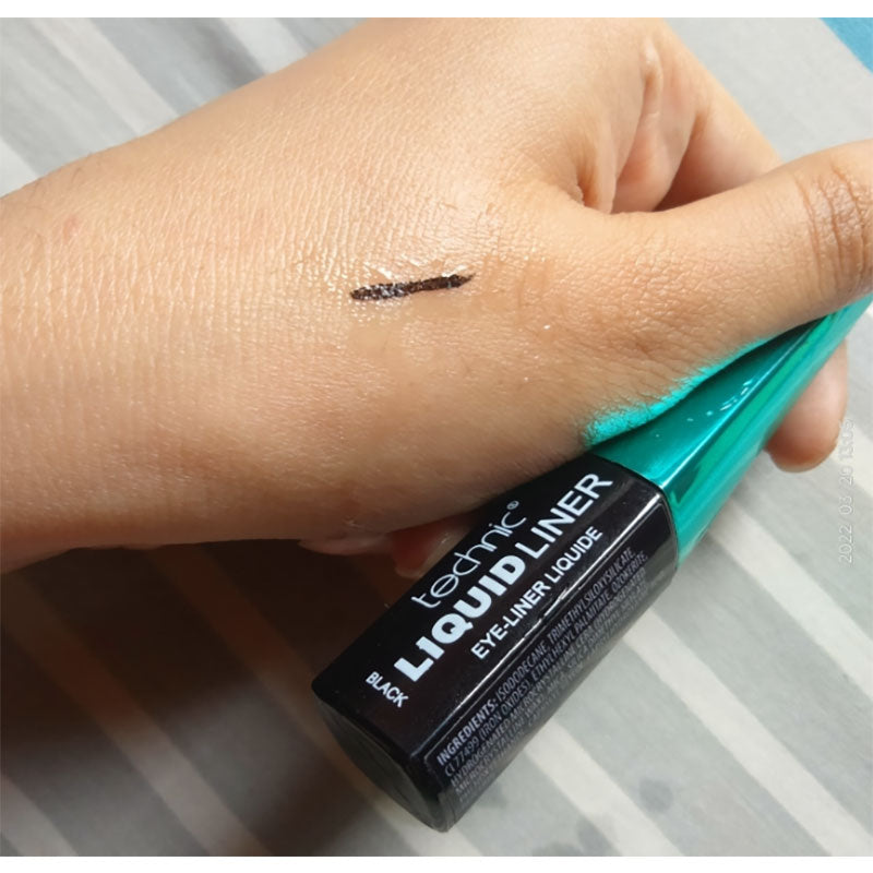 Black water-resistant liquid eyeliner by Pink Flash BD, showing the sleek 6ml pen with precise applicator tip.