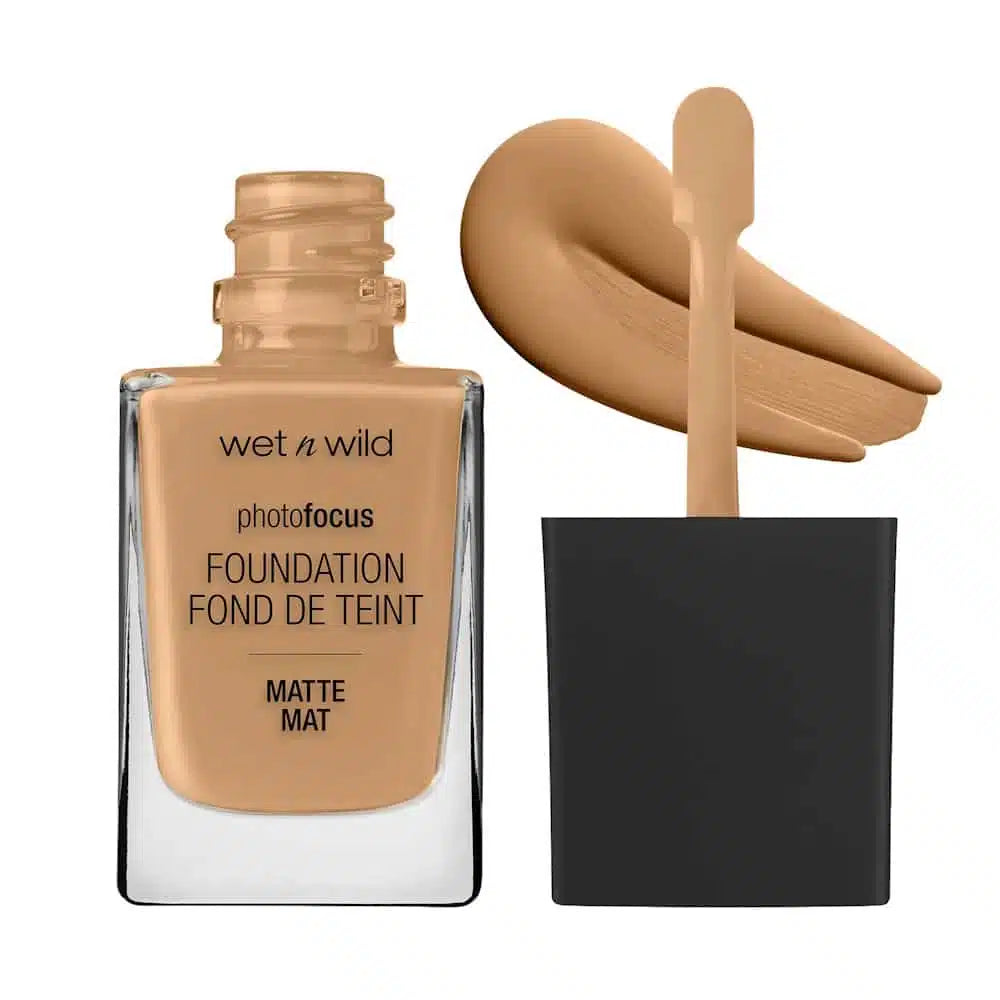 Wet N Wild Photo Focus Matte Foundation – DESERT BEIGE